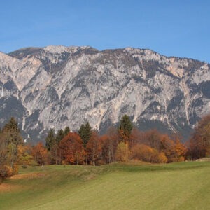 Dobratsch_Panorama_Herbst_2013